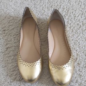 Banana Republic leather gold flats Sz 9